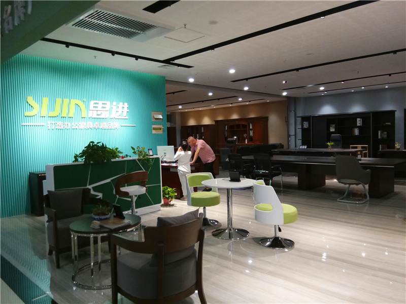 思進(jìn)家具四川成都專(zhuān)賣(mài)店 