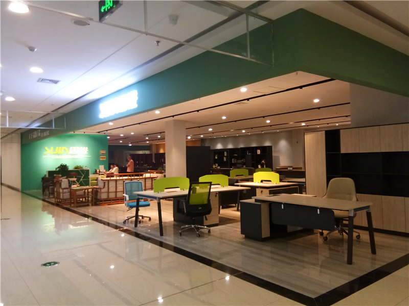 思進(jìn)家具江西吉安專(zhuān)賣(mài)店